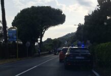 Cipressa, scontro frontale fra un’auto e una moto sull’Aurelia: grave un centauro, interviene l’elisoccorso incidente cipressa