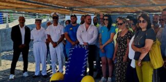 Bordighera inaugura la spiaggia inclusiva per persone con disabilità e anziani: aperta da oggi al 31 agosto