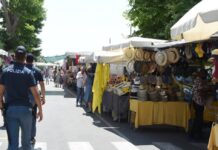 Ventimiglia, blitz delle forze dell’ordine al mercato settimanale: sequestrati 344 pezzi contraffatti mercato ventimiglia