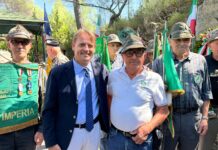 Ventimiglia, targa “Alpino ad honorem” per Papa Bergoglio al 27° Raduno Alpino