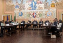 Consiglio comunale infuocato a Diano Marina, Parrella chiede le dimissioni del sindaco. Za Garibaldi: “Rete fognaria, siamo la prima amministrazione a presentare un cronoprogramma”