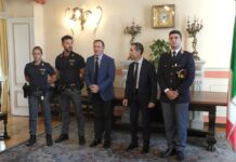 Imperia, Polizia di Stato blocca furto a un’anziana: arrestato gruppo criminale proveniente da Firenze
