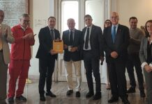 Imperia, simulazione di soccorso in Prefettura: A.I.D.O. dona un defibrillatore in occasione della Settimana della Protezione Civile