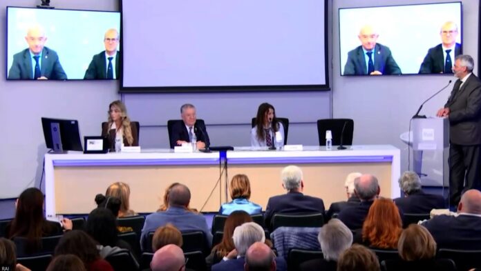 Cferenza Reg Ny Canta.00_46_54_05.Still002