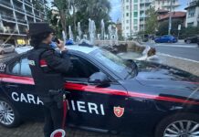 Sanremo, tenta di aggredire la moglie sul posto di lavoro: arrestato dai Carabinieri carabinieri sanremo