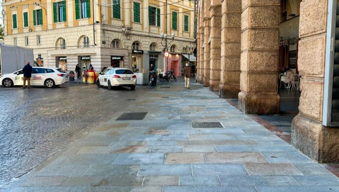 Marciapiede piazza Colombo (4)