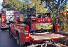 Diano Marina, principio di incendio su un’auto: intervento dei Vigili del Fuoco su Capo Berta