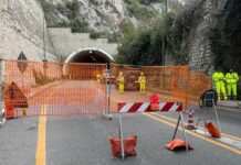 Ventimiglia, avviati i cantieri sull’Aurelia ai Balzi Rossi: traffico chiuso alla galleria della Dogana