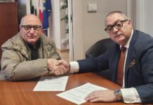 Vallecrosia, il sindaco Perri firma la nuova convenzione con AIB