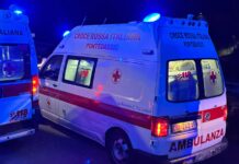 Ventimiglia, incidente in A10 nella galleria Mortola: cinque persone coinvolte, una donna in ospedale ambulanza notte