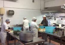 Imperia, prorogata fino al 15 maggio l’iniziativa “Genitori a pranzo” nelle mense scolastiche mensa seris