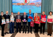 Dalla Cina a Imperia: la famiglia Zhu dona alla biblioteca civica il “Cuore” che ha attraversato generazioni