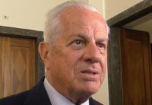Imperia, rimozioni bloccate dal sindaco: la Procura chiama Scajola e un commissario della Polizia locale claudio scajola