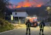Incendio ad Aurigo, fiamme vicino alle abitazioni: Vigili del Fuoco in azione incendio aurigo
