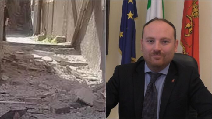 distaccamento cornicione - flavio di muro