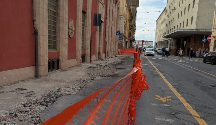 lavori ciclabile via Schiva