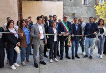 Vallecrosia al mare, taglio del nastro per la nuova piazzetta nel cuore del centro storico