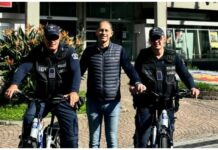 Diano Marina, nuove e-bike per la Polizia Locale. Sindaco Za Garibaldi: “Maggiore agilitĂ , efficacia e sostenibilitĂ ” polizia Diano Marina