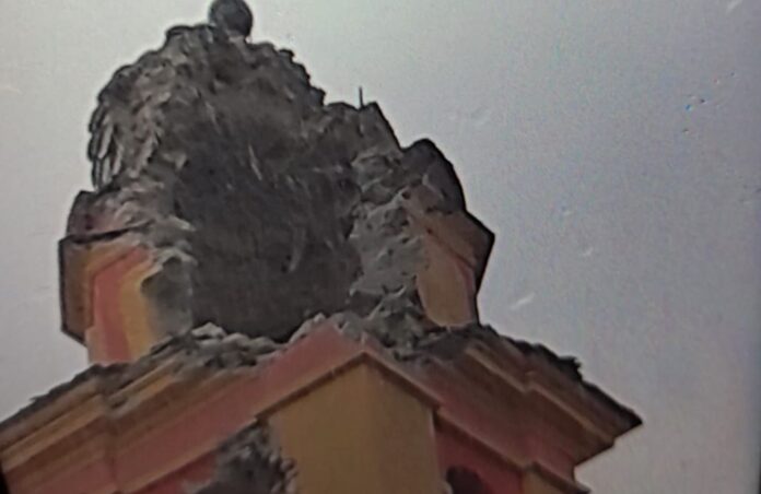 campanile corte molini di triora