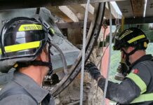 Campanile danneggiato da un fulmine a Corte: in corso la messa in sicurezza e il recupero delle campane