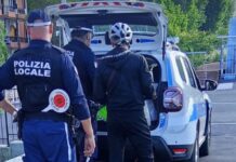 Diano Marina, stretta della Polizia Locale sulla sicurezza: oltre 40 sanzioni ai monopattini elettrici controlli polizia diano marina