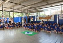 Taggia, consegnate le Bandiere Verdi alle scuole primarie per i progetti ambientali scuola arma di taggia bandiera verde