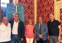 Turismo, l’assessore regionale Lombardi incontra i sindaci del Golfo dianese: al centro nuovi progetti condivisi