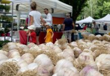 A Vessalico la Fiera dell’Aglio celebra 266 anni