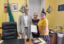 Sanremo, raccolta firme per posti riservati sui bus per persone con disabilità. Fellegara: “Interloquito con RT, deve crescere la sensibilità sul tema”