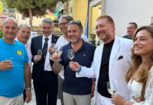 San Lorenzo al Mare brinda con “Vini d’Amare”: la sedicesima edizione anima i caruggi del borgo
