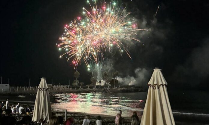 fuochi d'artificio diano marina fuochi d'artificio diano marina