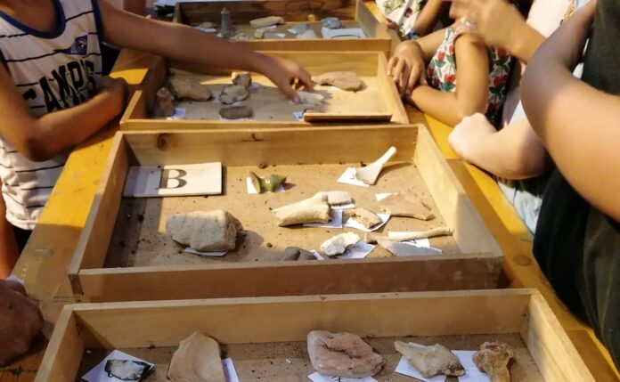 Laboratorio archeologi (1)