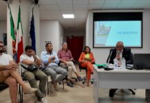 Vallecrosia al Mare, parcheggi blu: l’amministrazione Perri fa chiarezza in un’affollata assemblea pubblica parcheggi blu vallecrosia al mare
