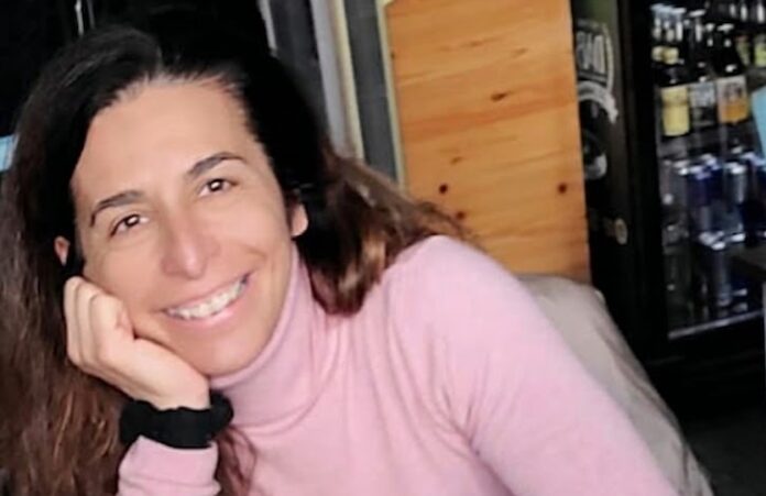 mirella dho Mirella Dho