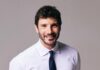 Sanremo 2027, svelato il nuovo regolamento: 24 artisti in gara, stretta sull’IA stefano de martino