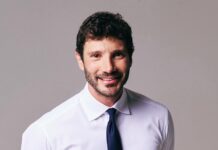 Sanremo 2027, svelato il nuovo regolamento: 24 artisti in gara, stretta sull’IA stefano de martino