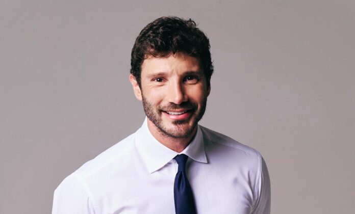 stefano de martino stefano de martino