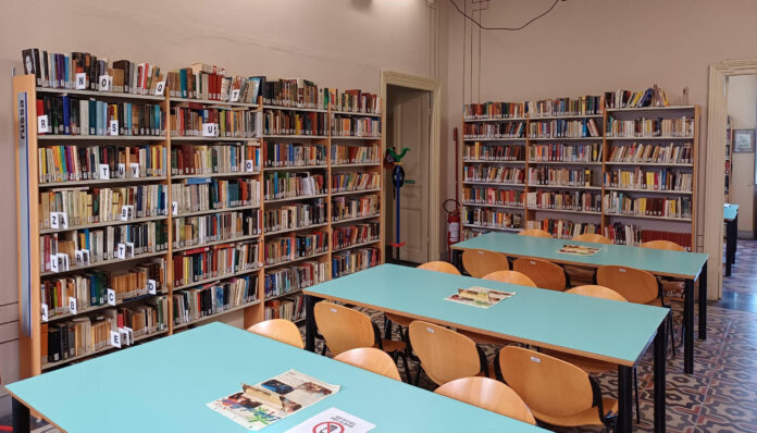biblioteca diano marina