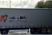 Tir incastrato a Pornassio: SS 28 ancora bloccata tir pornassio